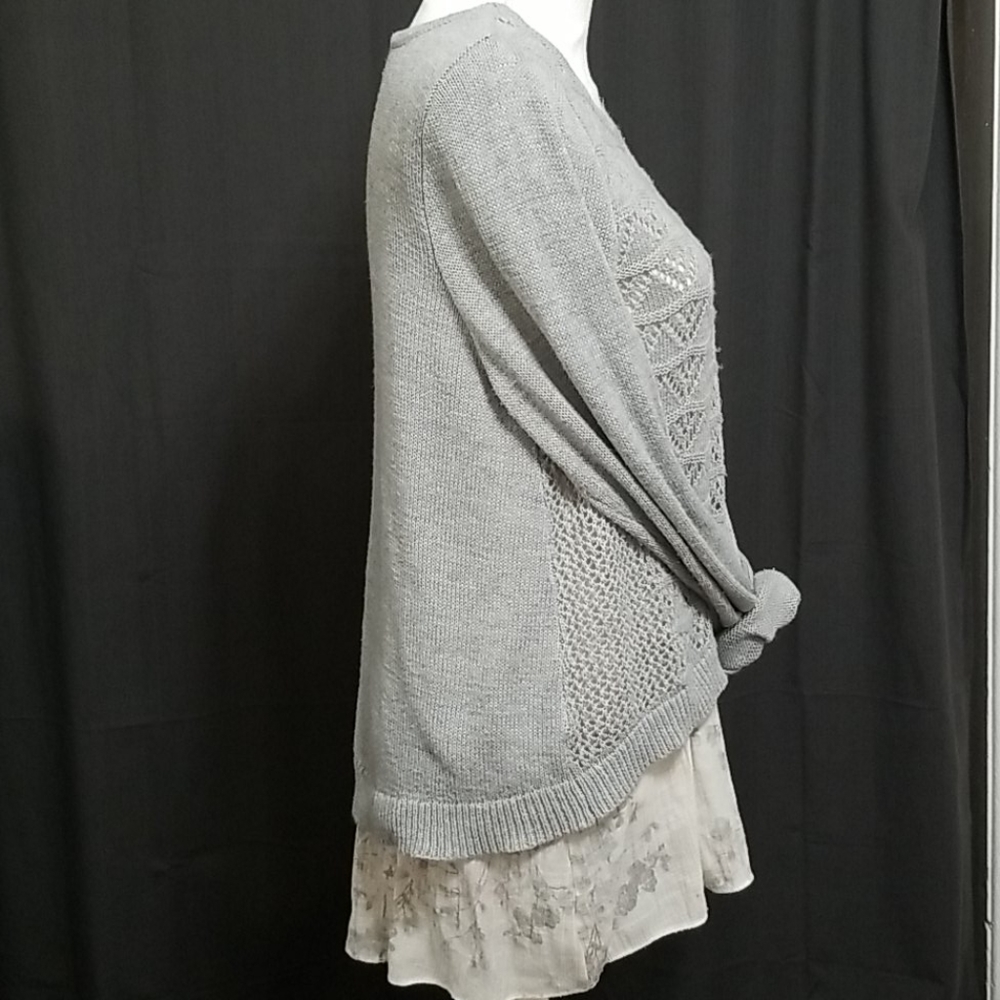 Long Layered Top - Picture 3 of 5